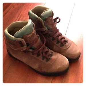 Men’s classic Asolo hiking boots